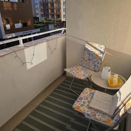 Апартаменти Do Teb 2br 2bath Center Near