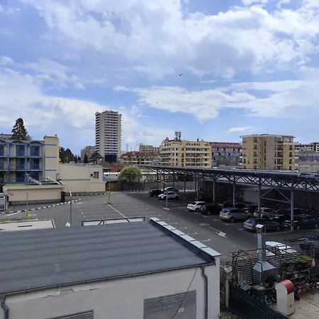 Апартаменти Do Teb 2br 2bath Center Near